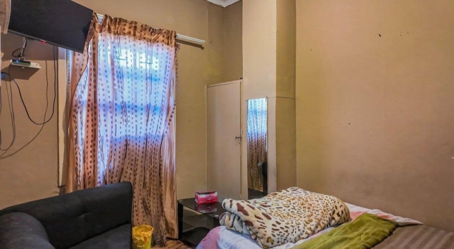5 Bedroom Property for Sale in Ficksburg Free State